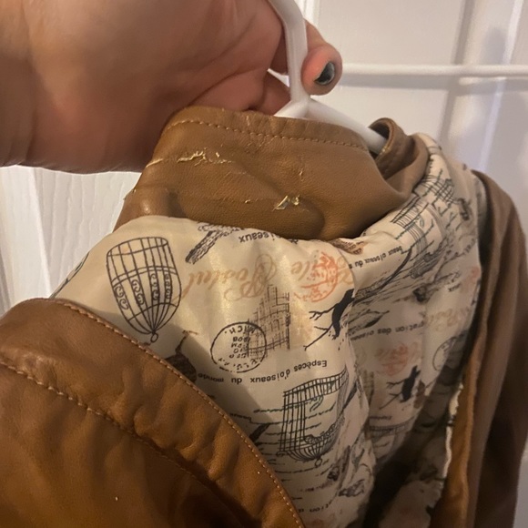 Faux leather jacket with removable hood - Picture 7 of 7